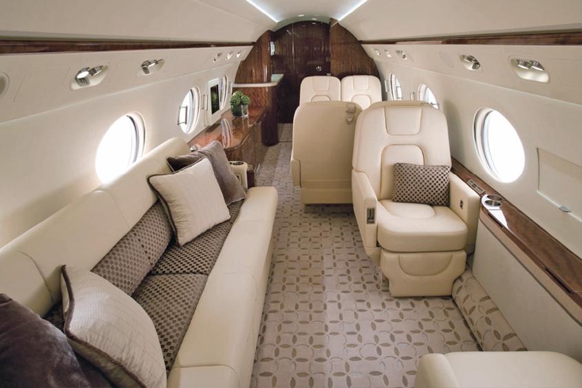 Gulfstream G350 cabin for Long Island charter