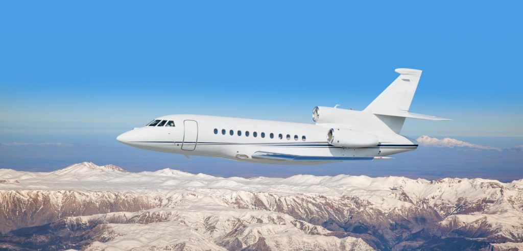 Long Island Dassault Falcon 900EX Charter