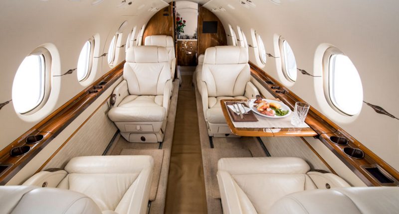 Hawker 800 / 800XP cabin for Long Island charter