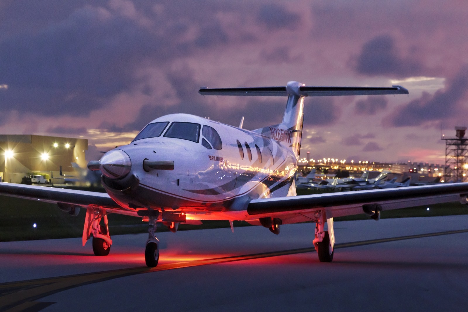 Pilatus PC-12 turboprop for Long Island charter