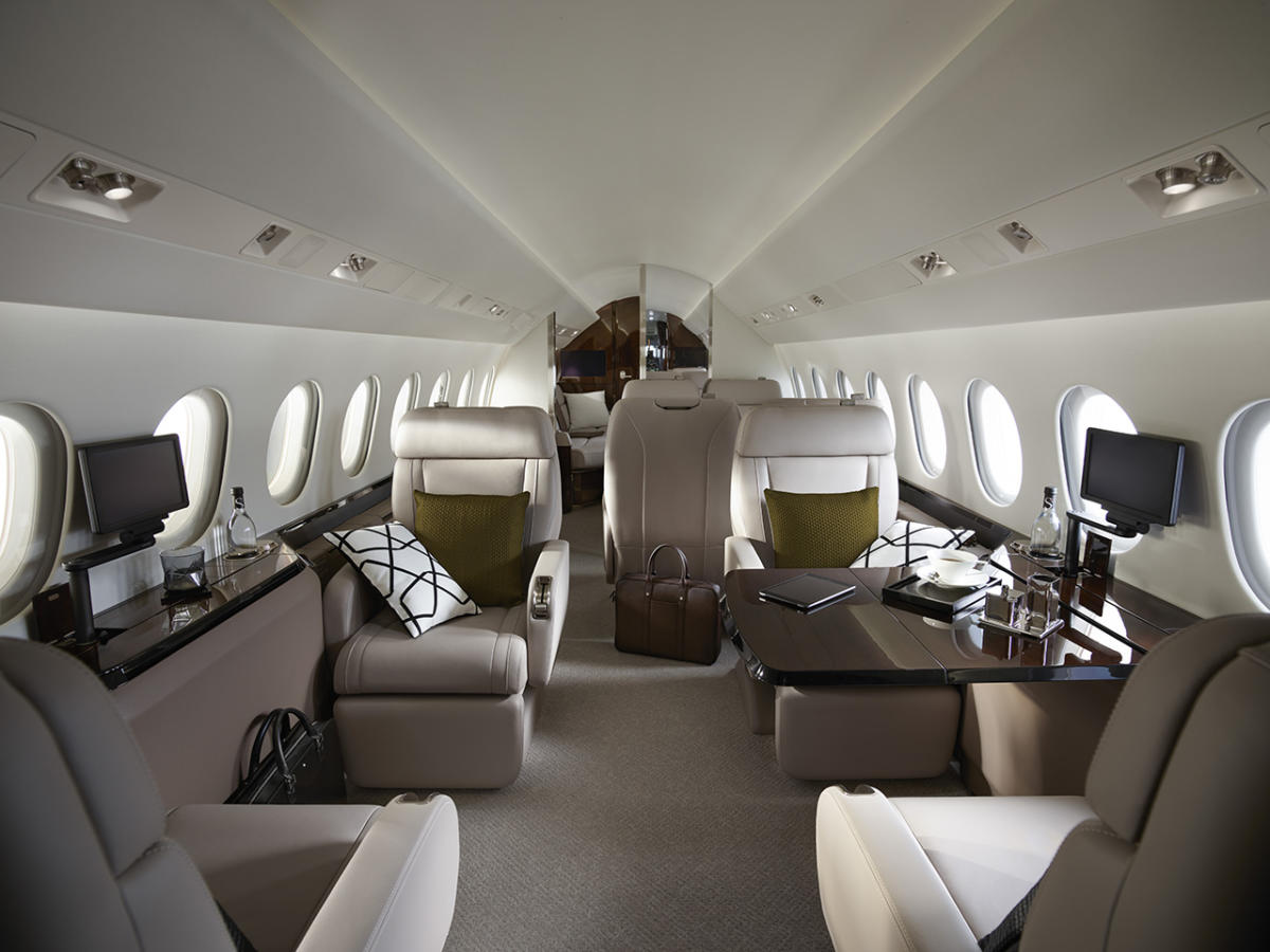 Dassault Falcon 900LX cabin for Long Island charter