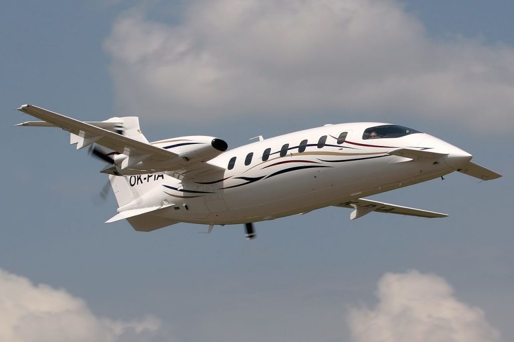 Long Island Piaggio Avanti II Charter