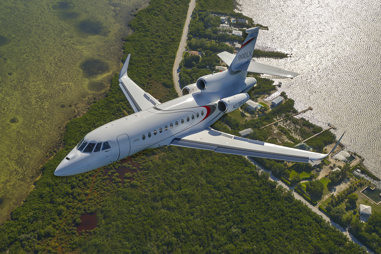 Dassault Falcon 900LX heavy jet for Long Island charter